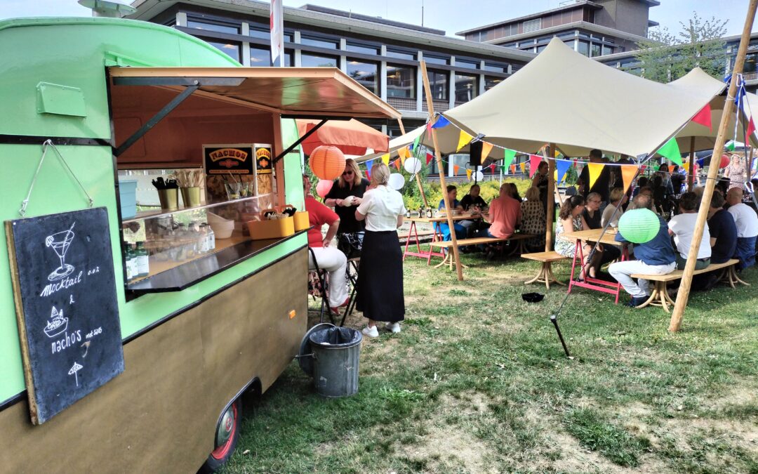 Cocktails en Nacho Chips Foodtruck